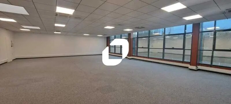 Bureau dans Noisy-le-Sec à louer - Photo intérieure – Image 3 sur 8