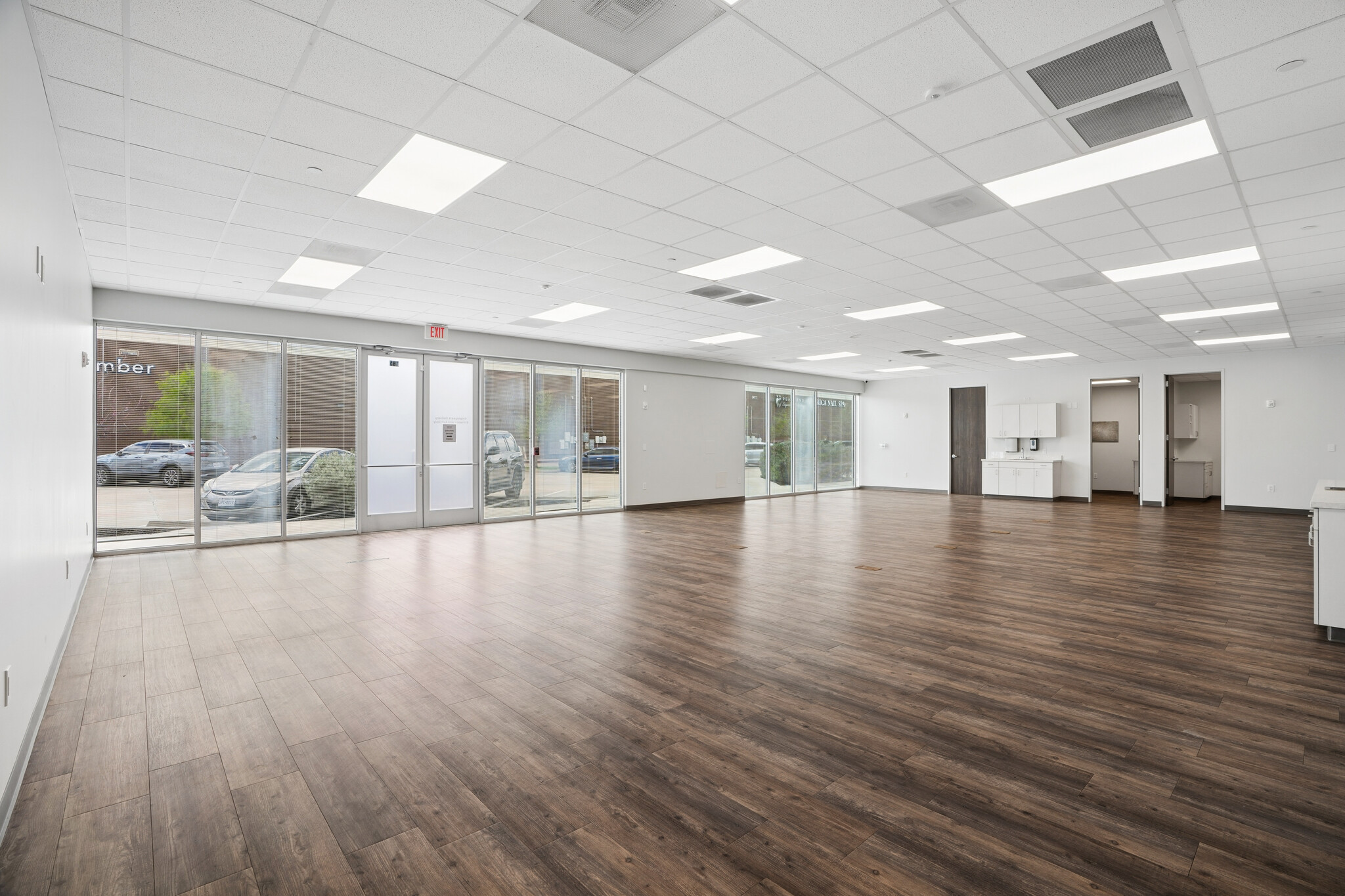 3569 Business Center Dr, Pearland, TX à louer Photo intérieure– Image 1 sur 6