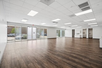 3569 Business Center Dr, Pearland, TX à louer Photo intérieure– Image 1 sur 6
