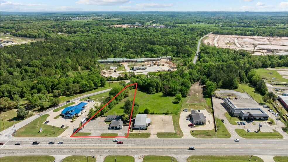 2410 S Main St, Lindale, TX à vendre - Photo de l’immeuble – Image 2 sur 31