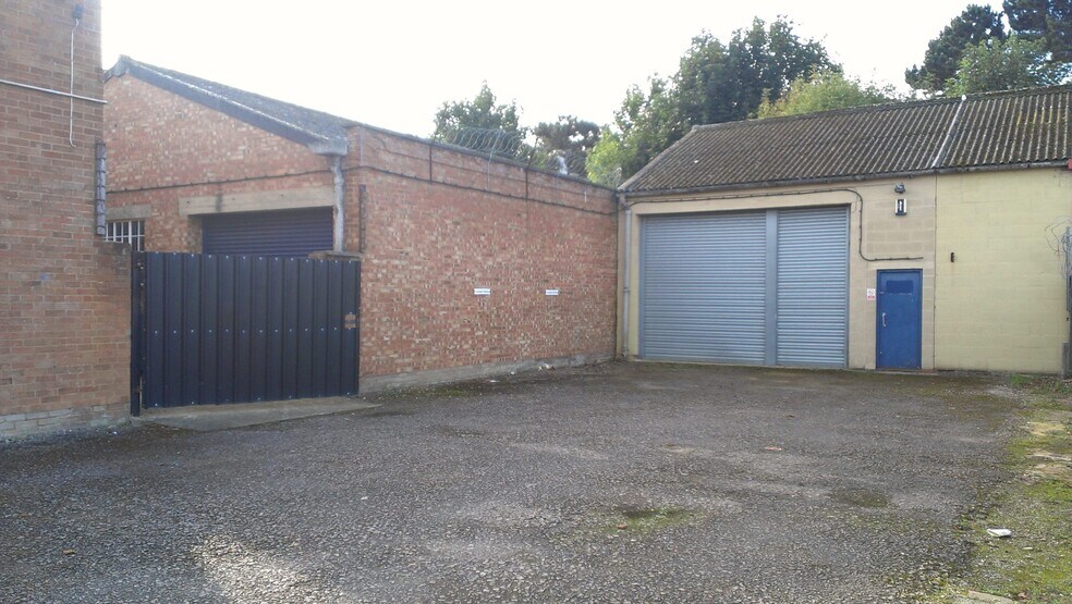 9-11 St. Catherine St, Gloucester à louer - Photo de l’immeuble – Image 2 sur 3