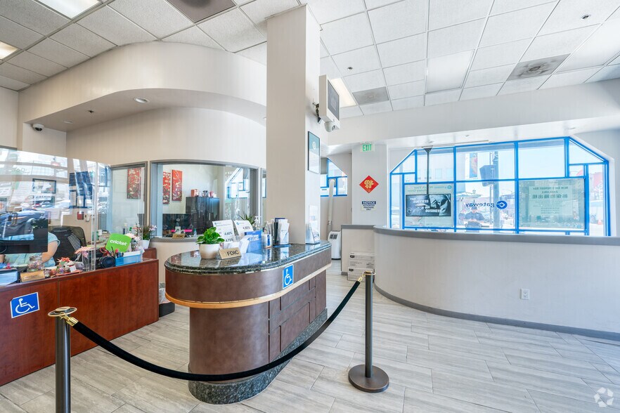 815-821 Webster St, Oakland, CA à louer - Photo intérieure – Image 3 sur 69