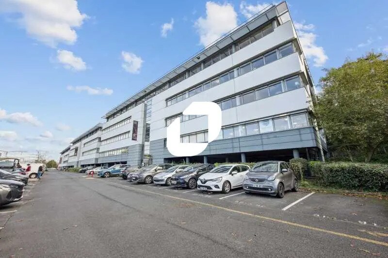 Bureau dans Orsay à louer - Photo de l’immeuble – Image 1 sur 15