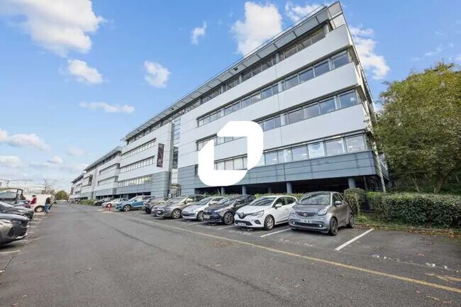 Plus de détails pour Bureau à louer