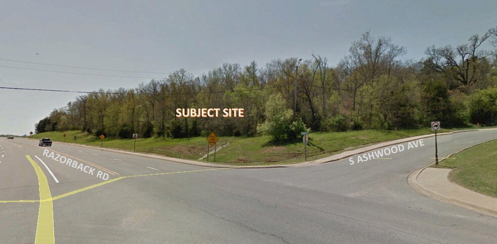 Razorback Rd, Fayetteville, AR à vendre - Photo de l’immeuble – Image 2 sur 9