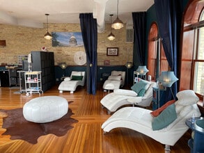 106 E Doty St, Madison, WI à louer Photo intérieure– Image 1 sur 2