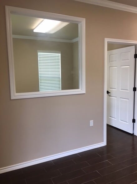 5337 Yorktown Blvd, Corpus Christi, TX à louer - Photo de l’immeuble – Image 3 sur 6