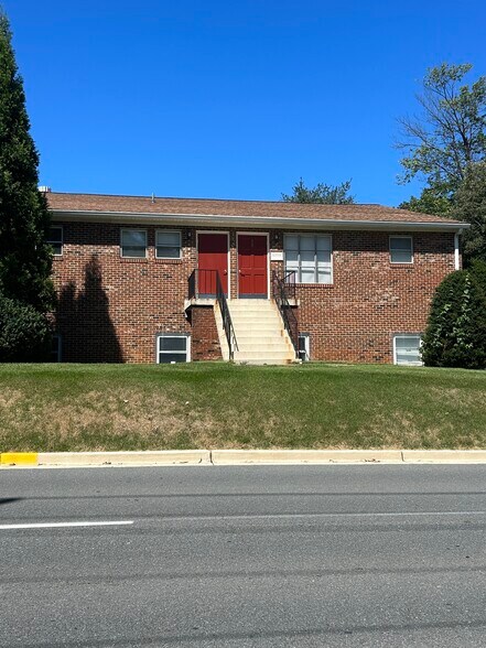 15 E Deer Park Dr, Gaithersburg, MD à vendre - Photo de l’immeuble – Image 3 sur 3