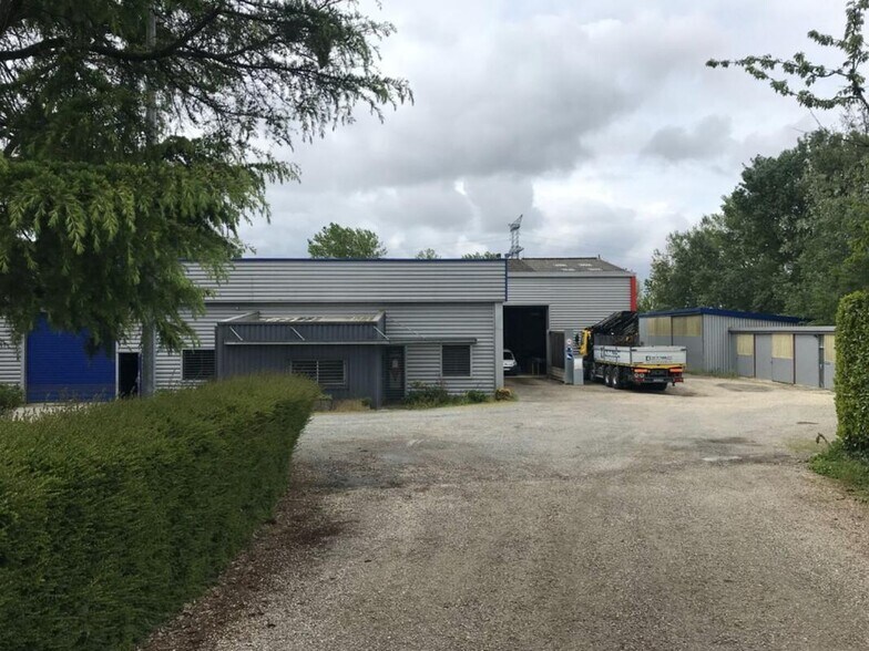 2313 Route De La Mouissagues, Gargas à vendre - Photo de l’immeuble – Image 2 sur 4