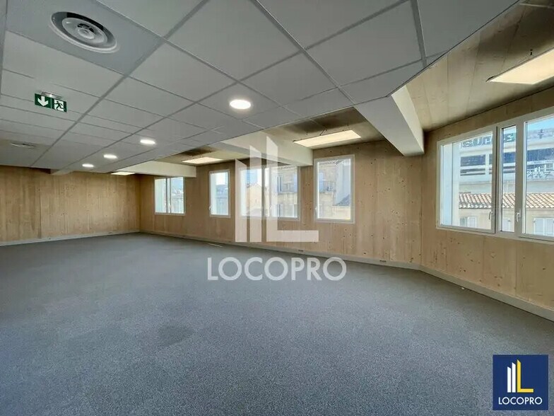Bureau dans Marseille à vendre - Photo intérieure – Image 2 sur 6