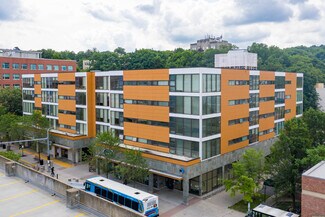 Plus de détails pour 131 E Green St, Ithaca, NY - Local commercial à louer
