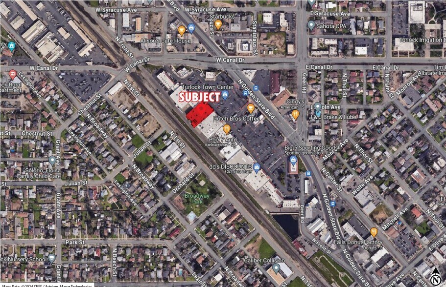 701 N Golden State Blvd, Turlock, CA à louer - Photo de l’immeuble – Image 2 sur 2