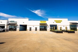 6520 S FM 359 Rd, Fulshear, TX à louer Photo intérieure– Image 2 sur 5