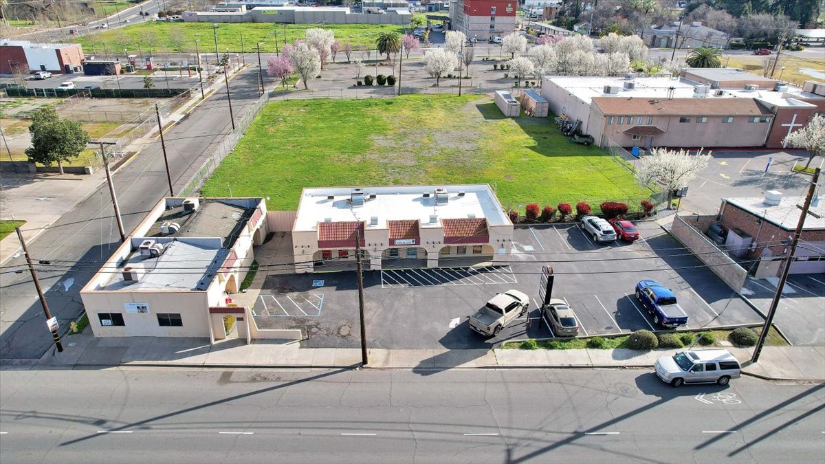 525 Plumas St, Yuba City, CA à vendre Photo principale– Image 1 sur 16