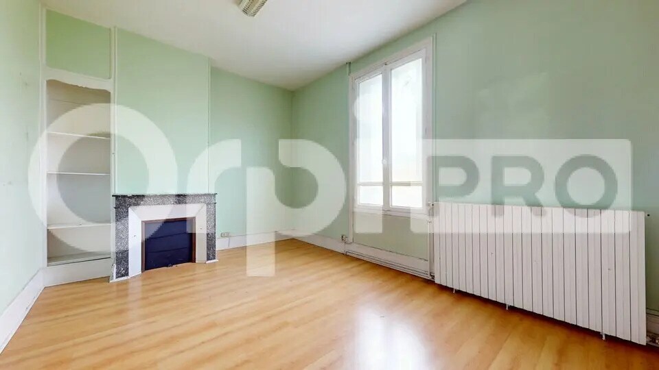 Local d'activités dans Soissons à vendre - Photo de l’immeuble – Image 3 sur 11