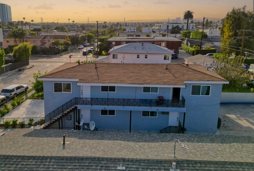 5459 Carlin St, Los Angeles, CA à vendre - Photo de l’immeuble – Image 2 sur 23