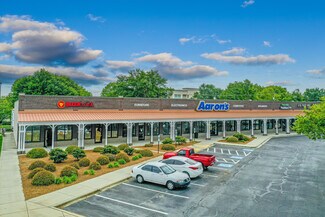 Plus de détails pour 321 S Polk St, Pineville, NC - Local commercial à louer