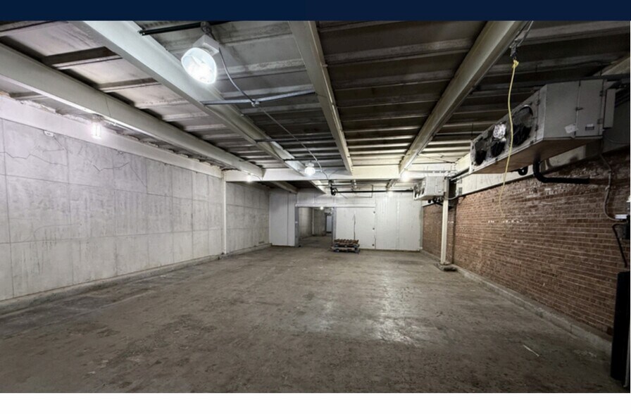 2150 W Carroll Ave, Chicago, IL à louer - Photo intérieure – Image 3 sur 7