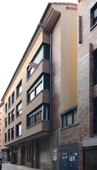 Plus de détails pour Calle del Roble, 6, Segovia - Logement à vendre