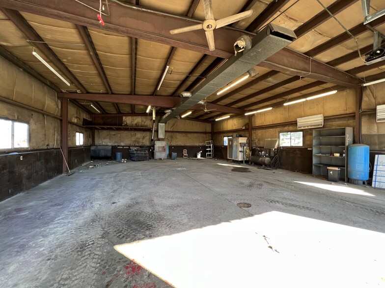 328 Derry, Hudson, NH à louer - Photo de l’immeuble – Image 3 sur 11