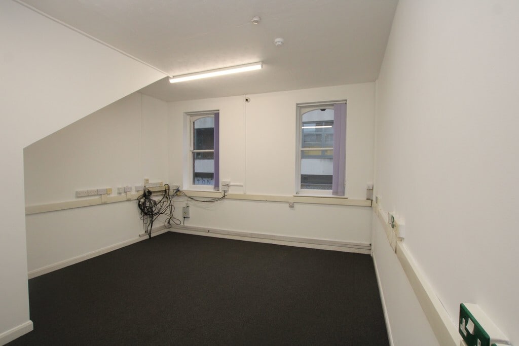 19-23 Corporation St, Lincoln, LIN LN2 1HL - Lot 19 -  - Photo intérieure - Image 1 of 7