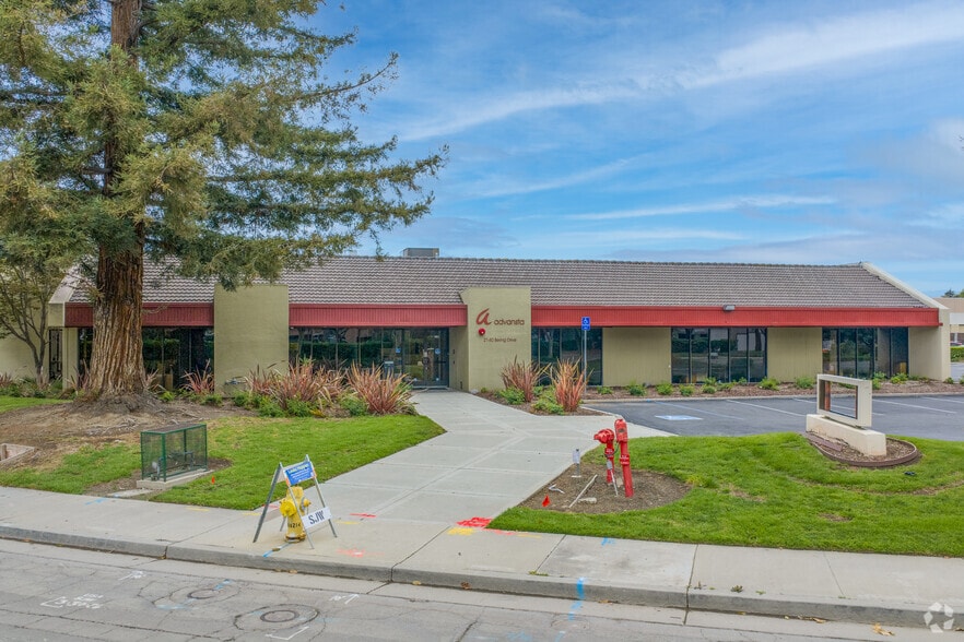2140-2150 Bering Dr, San Jose, CA à louer - Photo principale – Image 1 sur 7
