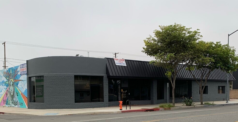 4000-4004 W Burbank Blvd, Burbank, CA à louer - Photo de l’immeuble – Image 2 sur 13