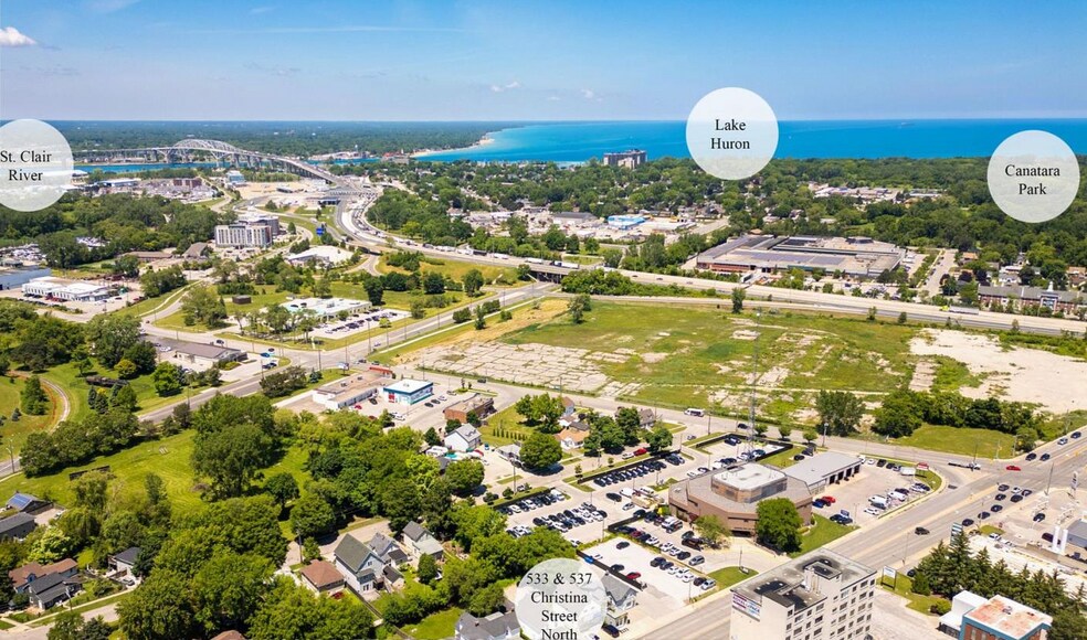 533-537 Christina St N, Sarnia, ON à vendre - Aérien – Image 3 sur 14