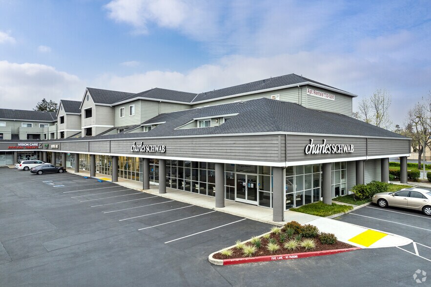 438-474 E El Camino Real, Sunnyvale, CA à louer - Photo principale – Image 1 sur 5