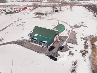 Plus de détails pour 20600 Hwy 2, Tilbury, ON - Local commercial à vendre