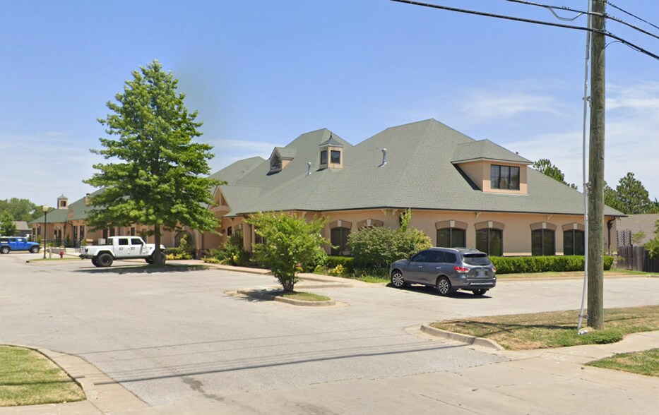 4404-4416 W Houston St, Broken Arrow, OK à vendre - Photo de l’immeuble – Image 2 sur 16