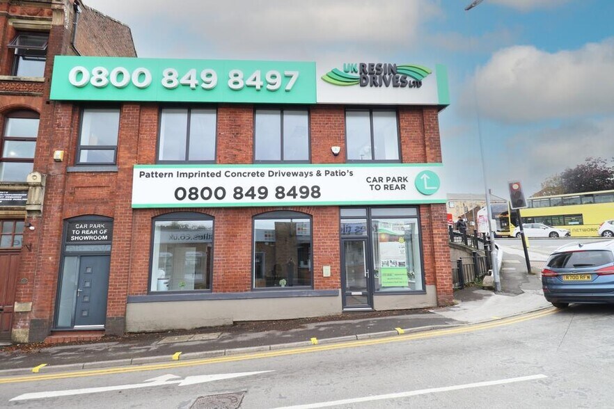 8 Shaw Rd, Oldham à louer - Photo de l’immeuble – Image 2 sur 12
