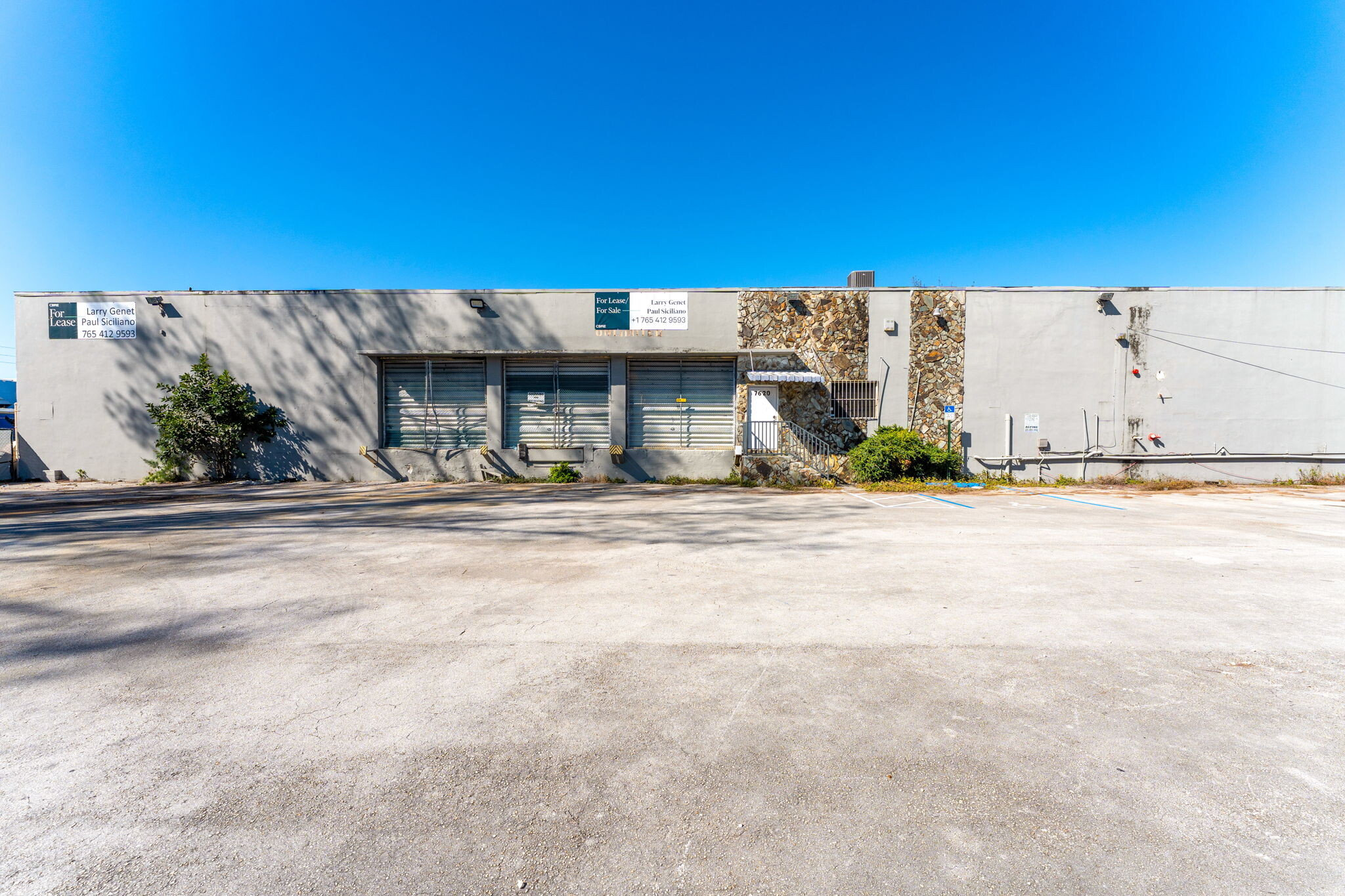 7620 W 2nd Ct, Hialeah, FL à louer Photo intérieure– Image 1 sur 27