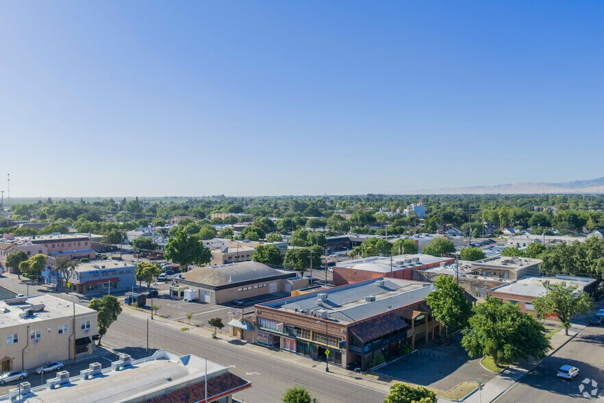 130 W 11th St, Tracy, CA à louer - Aérien – Image 2 sur 3