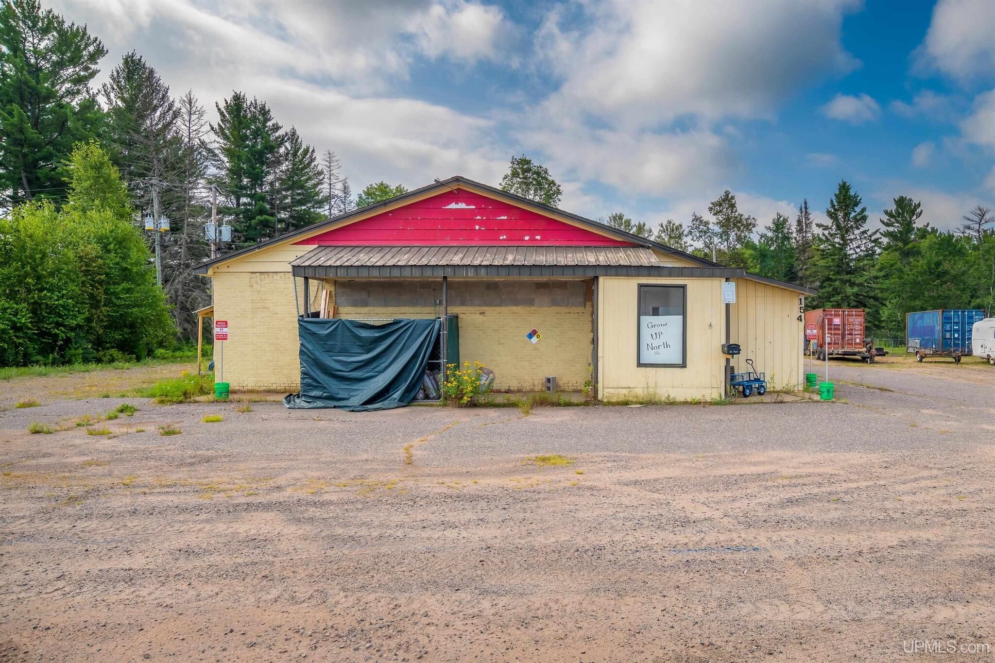 154 Evergreen St, Republic, MI à vendre Photo principale– Image 1 sur 15