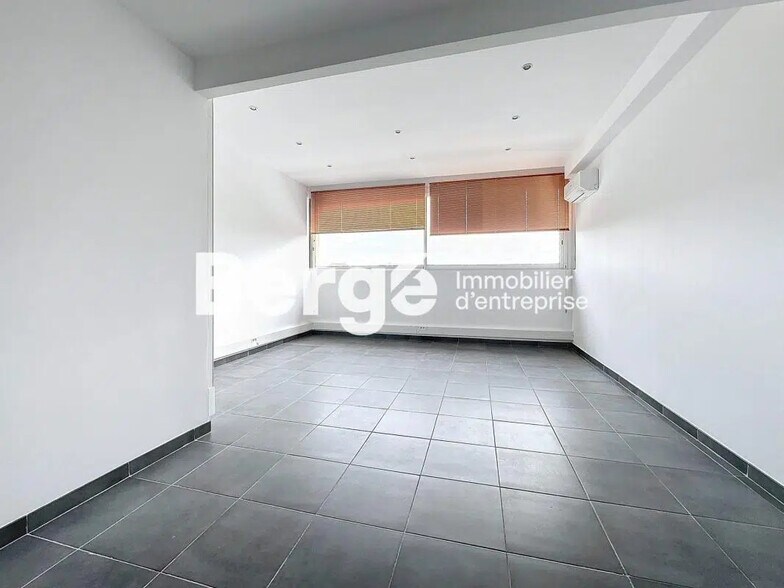 Bureau dans Biot à louer - Photo intérieure – Image 2 sur 6