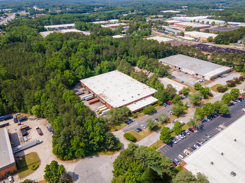 5383 Truman Dr, Decatur, GA à vendre - Photo de l’immeuble – Image 3 sur 21