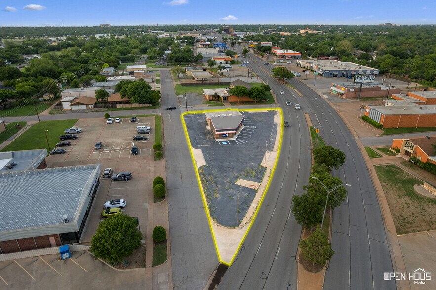 3500 Kemp Blvd, Wichita Falls, TX à vendre - Photo de l’immeuble – Image 3 sur 17