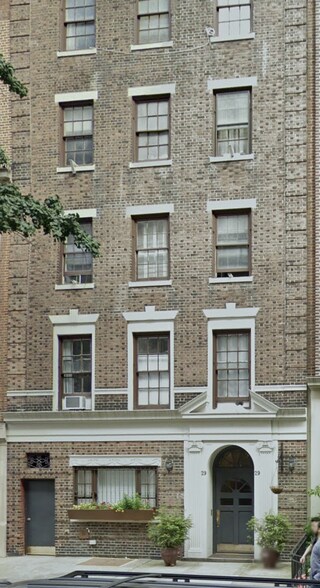29 Fifth Ave, New York, NY à louer - Photo de l’immeuble – Image 2 sur 7