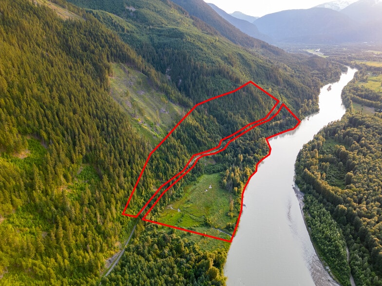 DL5148 Pemberton Waterfront, Mount Currie, BC à vendre - Autre – Image 1 sur 10