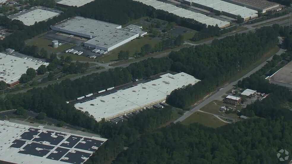 6070 Fulton Industrial Blvd SW, Atlanta, GA à louer - Vidéo aérienne – Image 2 sur 4