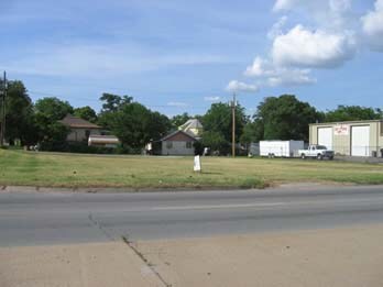 215 SW Lee Blvd, Lawton, OK à vendre Photo principale– Image 1 sur 2