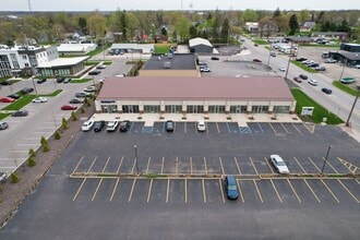 1202 W Maumee St, Angola, IN à louer Photo intérieure– Image 1 sur 1