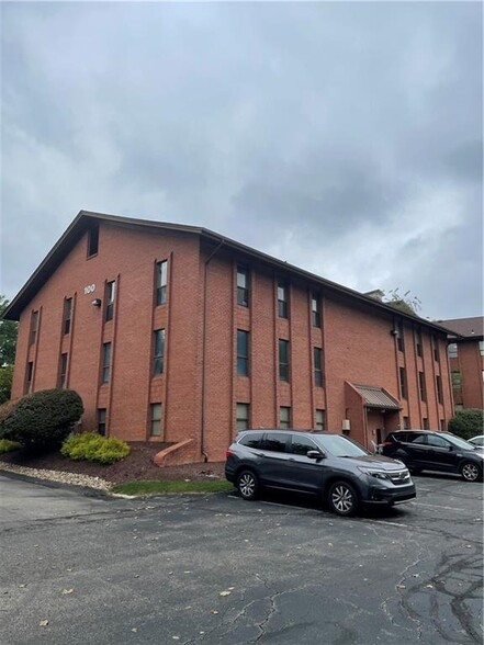 100-111 McKnight Park Dr, Pittsburgh, PA à vendre - Photo de l’immeuble – Image 3 sur 15