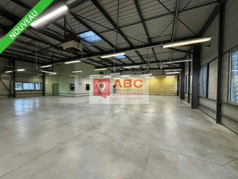 Local d’activités dans Vendargues à louer - Photo intérieure – Image 1 sur 4