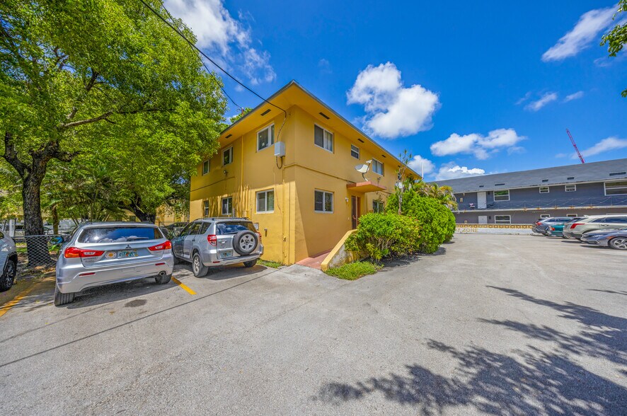 840-858 NW 4th St, Miami, FL à vendre - Photo de l’immeuble – Image 3 sur 42