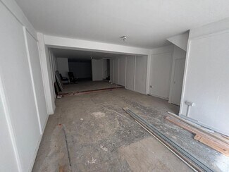 Plus de détails pour 38 Piccadilly, Stoke On Trent - Local commercial à louer