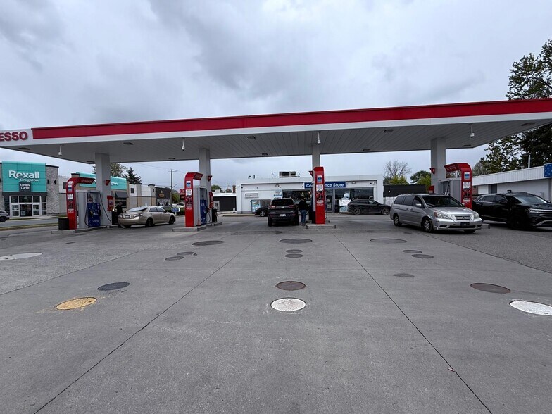 404 St Clair St, Chatham-Kent, ON à vendre - Photo de l’immeuble – Image 2 sur 20