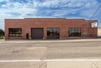 Plus de détails pour 727 1st Ave, Rockford, IL - Industriel/Logistique à vendre