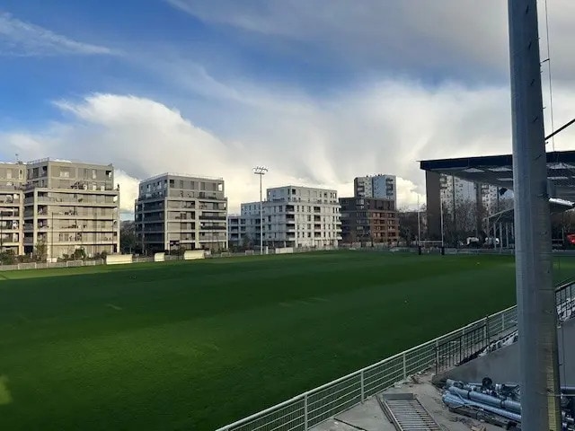 Bureau dans Pantin à louer - Photo de l’immeuble – Image 2 sur 14